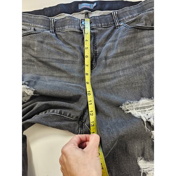 Torrid skinny bombshell black wash destroyed raw hem stretch SOFT jeans 24R HR - Picture 6 of 8